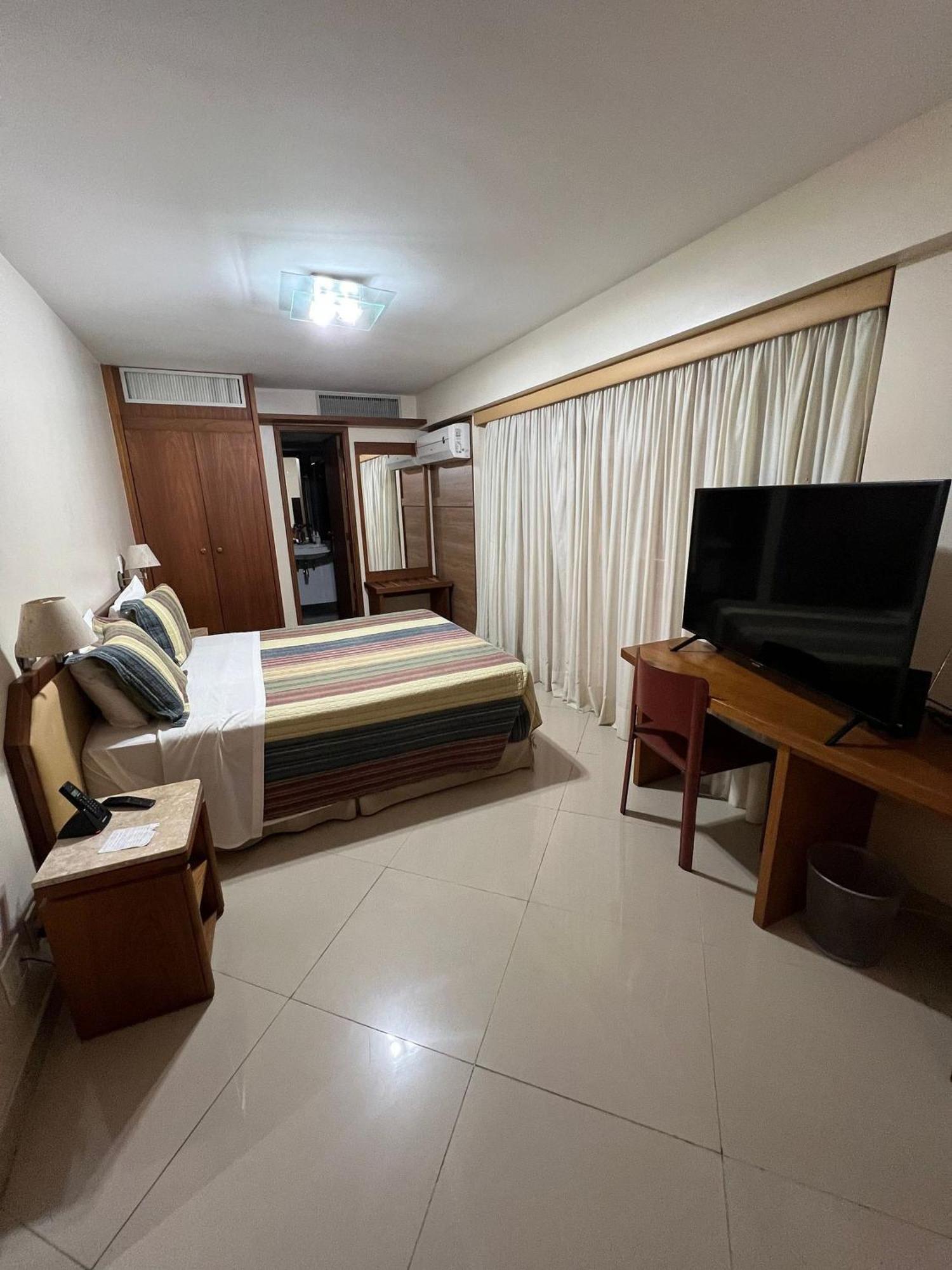 Flat Ipanema - Vieira Souto 500 Appartement Rio de Janeiro Buitenkant foto